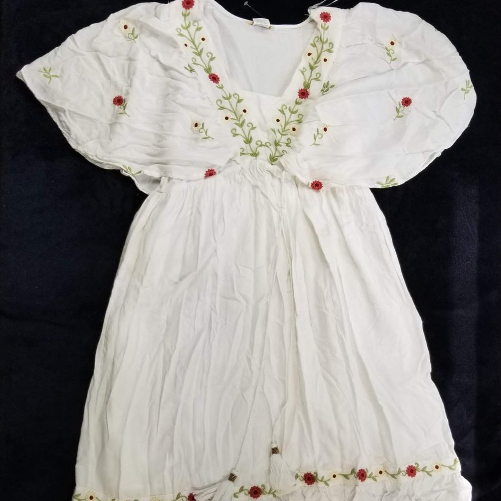 Sweet Magnolia White Maxi Dress Embroidered Floral